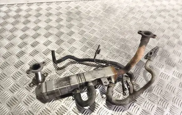 Subaru Outback EGR valve cooler 14793AA020 J2D02EZ5D3 18D1A0049