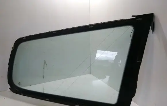 Volkswagen PASSAT B6 Rear side window