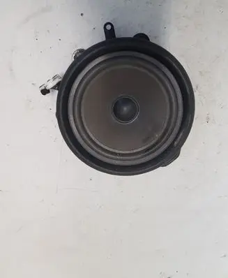 Audi A4 S4 B7 8E 8H Front door speaker 8E0035411