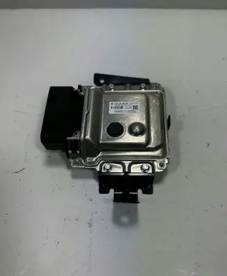Ford Kuga III AdBlue liquid reservoir 