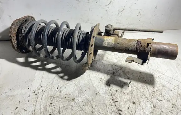 Volvo V70 Front shock absorber with coil spring 31277905 6G911S045NDM 137102107