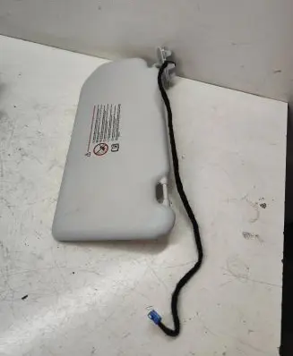 Peugeot 508 RXH Sun visor