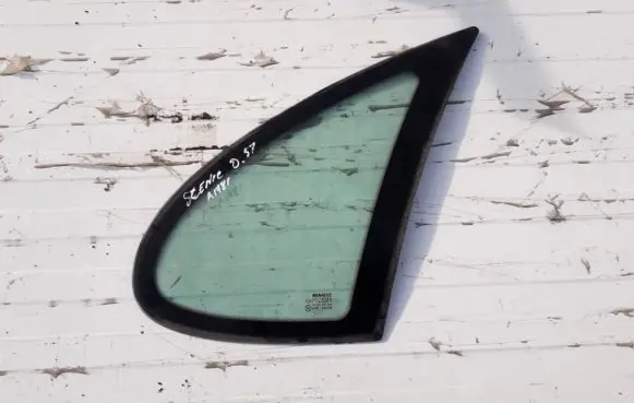 Rear side window