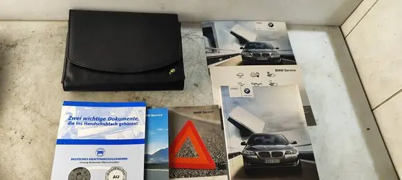 BMW 5 F10 F11 Owners service history hand book 
