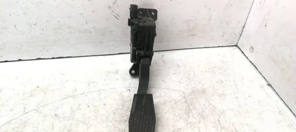 Opel Signum Accelerator throttle pedal 9186725 6PV00832201 41403