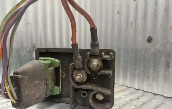 Peugeot 806 Glow plug pre-heat relay 0281003005