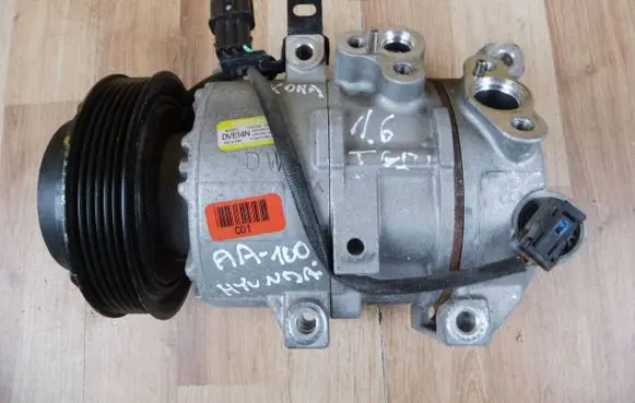 Hyundai Kona I Air conditioning (A/C) compressor (pump) 1C28E19300