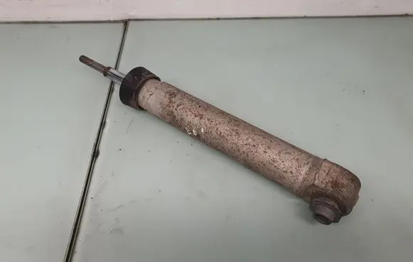BMW 5 E60 E61 Rear shock absorber/damper 6786525 33526786525
