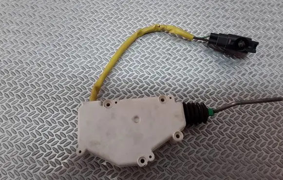 Ford Galaxy Central locking motor 7M0959775C