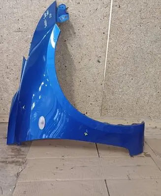 Suzuki Swift II Fender 121212
