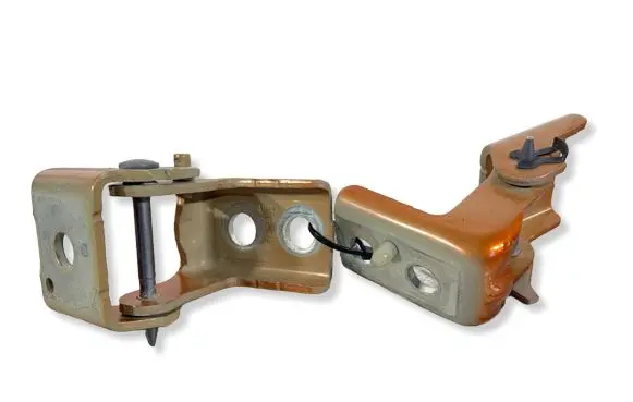 Peugeot 2008 II Front door hinge set 