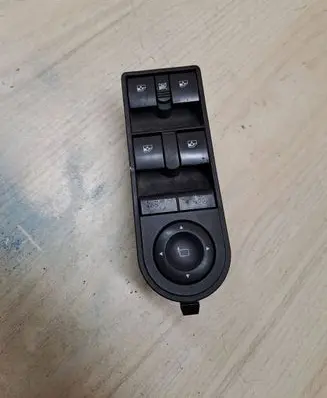 Opel Zafira B Electric window control switch 13228699 5011
