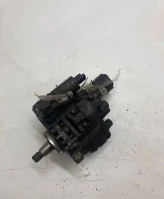 Peugeot 406 Fuel injection high pressure pump 5WS40018 9658195080