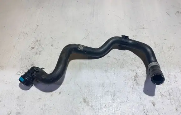 Land Rover Range Rover Sport L494 Engine coolant pipe/hose CPLA8K576CB