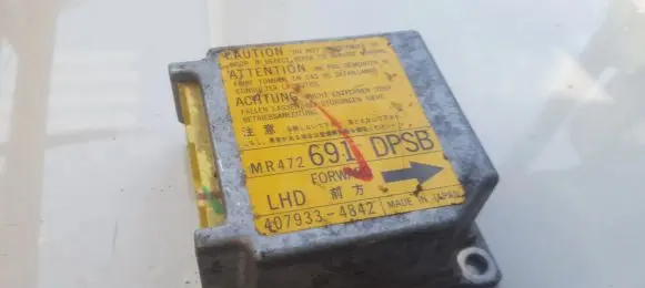 Mitsubishi Space Runner Airbag control unit/module MR472691 407933-4842