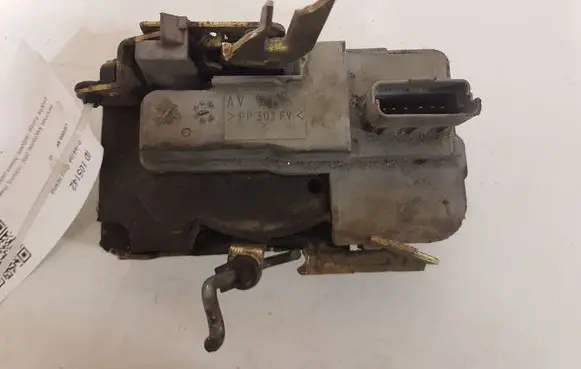 Citroen Xsara Front door lock