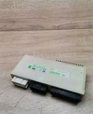 BMW 5 E39 Central body control module 6922152