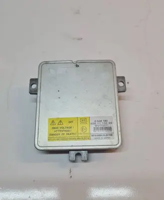 Volvo XC70 Xenon control unit/module 6948180