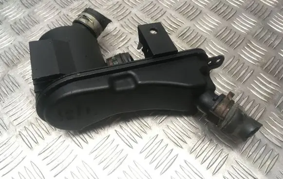 Ford Transit - Tourneo Connect Breather/breather pipe/hose 6G9Q6A785AB