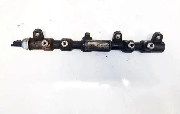 Fuel main line pipe