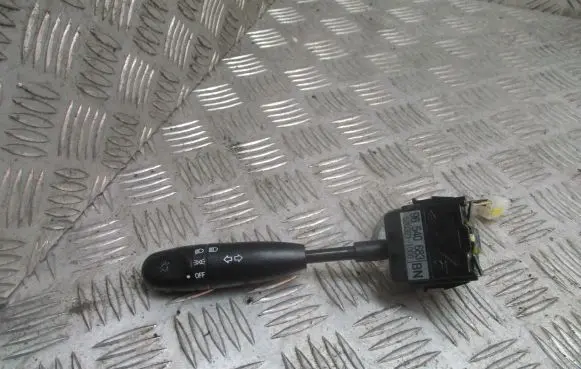 Chevrolet Aveo Headlight wiper switch 96540683