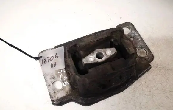 Ford Galaxy Engine mount bracket 6g917m121bc 6g91-7m121-bc