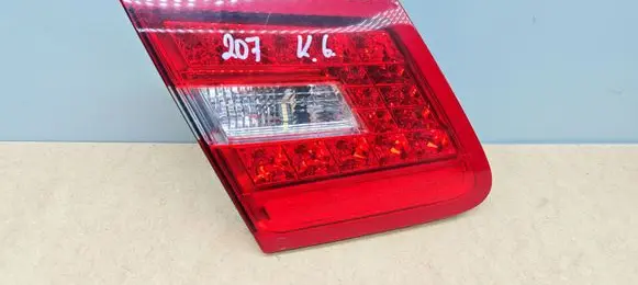 Mercedes-Benz E A207 Tailgate rear/tail lights A2078200364