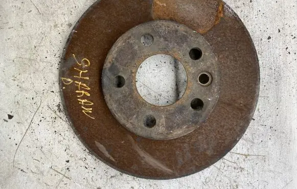 Volkswagen Sharan Front brake disc