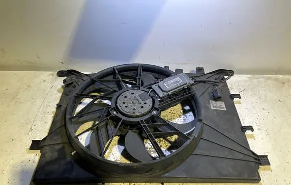 Volvo XC70 Electric radiator cooling fan 0130303909 30680547