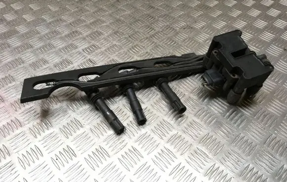 Volkswagen Golf IV Ignition amplifier control unit 036905487 1J0973724