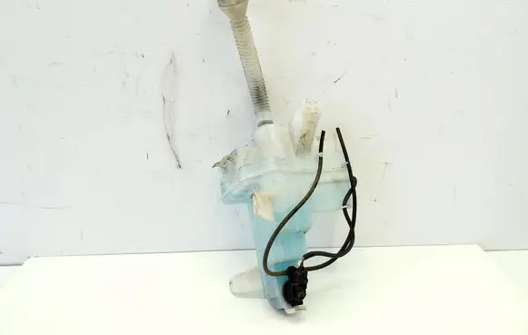 Toyota RAV 4 (XA40) Windshield washer fluid reservoir/tank 060851438 8533042010