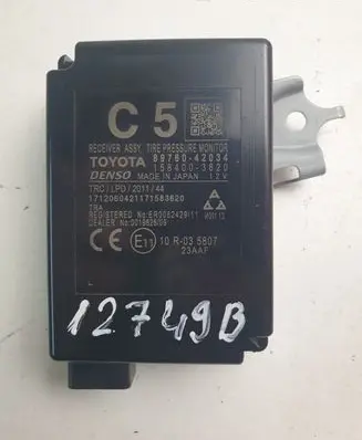 Toyota RAV 4 (XA40) Tire pressure control unit 8976042034