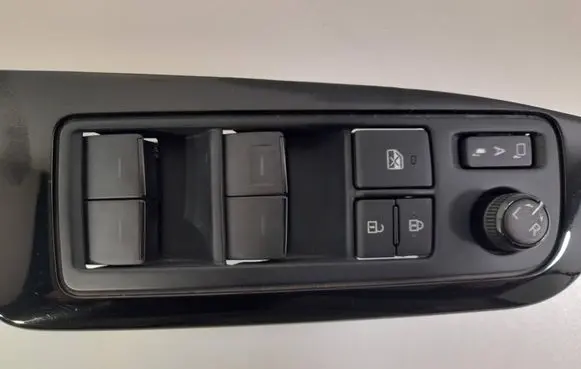 Toyota C-HR I Electric window control switch 84040F4090