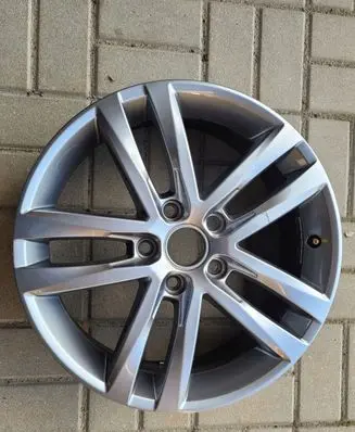 Volkswagen Touran III R16 alloy rim 5TA601025G