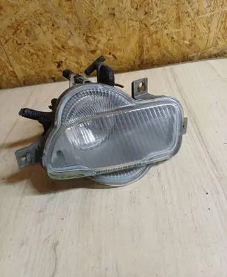 Volvo V70 Front fog light 8620228 7258 725807WWW00