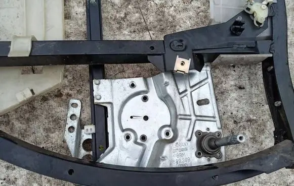 Audi A4 S4 B5 8D Sliding door window regulator with motor 8D0839399