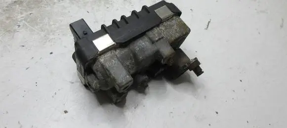 Audi A8 S8 D3 4E Turbine electric control actuator g-112