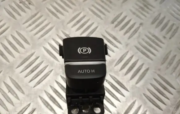 BMW 3 G20 G21 Hand parking brake switch 9109311