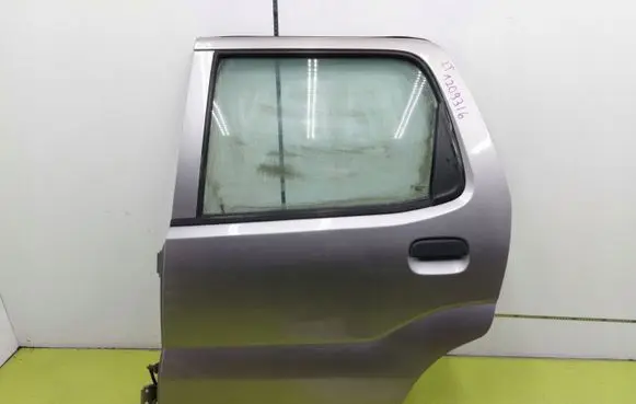 Suzuki Ignis Rear door 