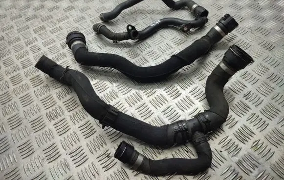 Audi A5 8T 8F Engine coolant pipe/hose 8K0121101M 06H121065D