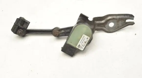 Volkswagen Touareg I Headlight/headlamp level sensor 7L0616213B