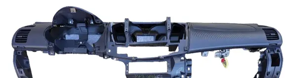 Mitsubishi L200 Dashboard