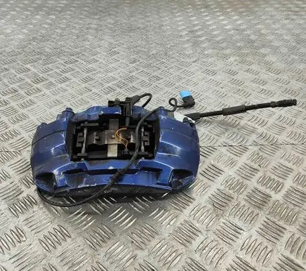 Mercedes-Benz C W205 Front brake caliper A0114219698