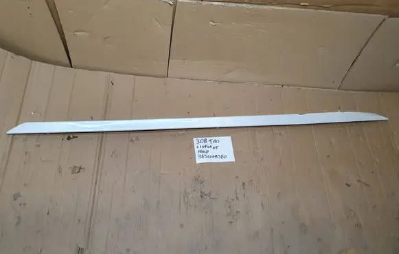 Peugeot 308 Sill 9836019380