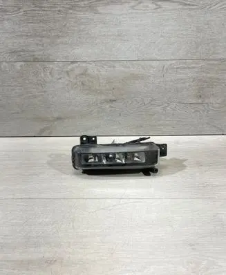 BMW 3 G20 G21 Front fog light 8089526