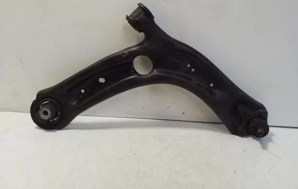 Volkswagen PASSAT B8 Front lower control arm/wishbone