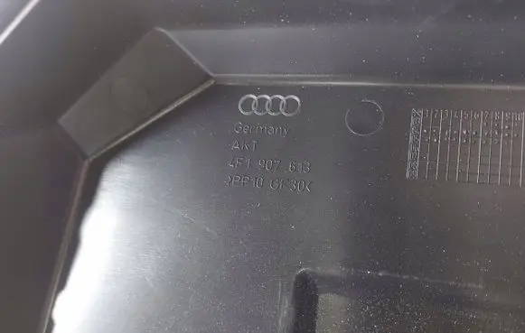 Audi A6 S6 C6 4F Air filter cleaner box bracket assembly 