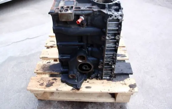 Iveco Daily 35 - 40.10 Engine block F1AGLA411