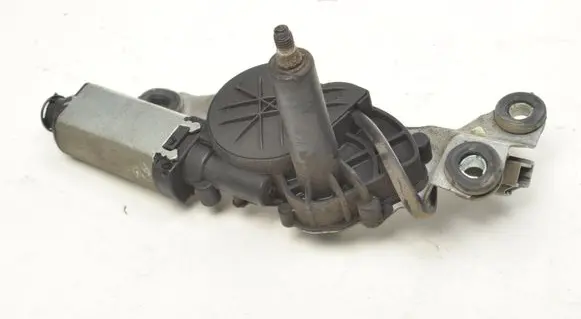 Volvo XC70 Rear window wiper motor 8667188