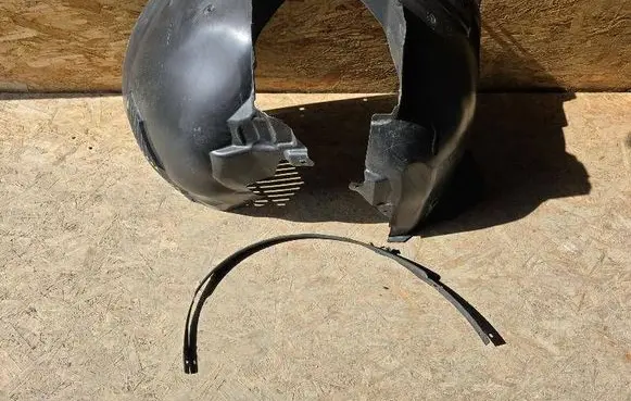 Volvo XC60 Front wheel arch liner splash guards 31694870
